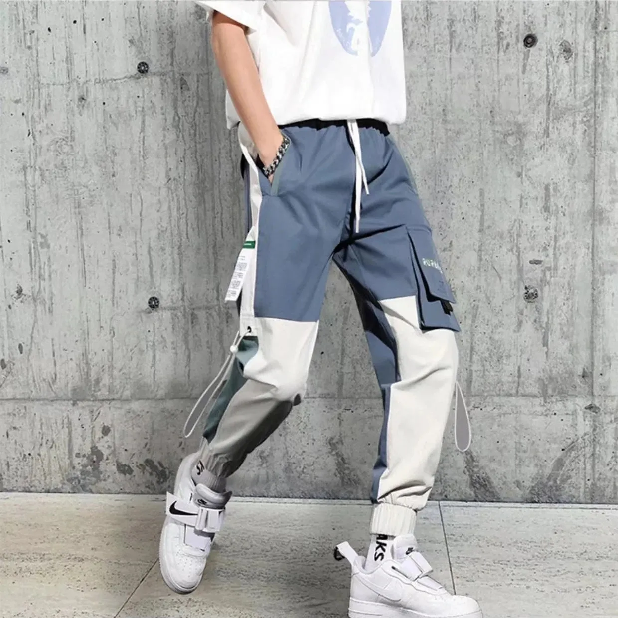 2AQ Men's Cargo Pants