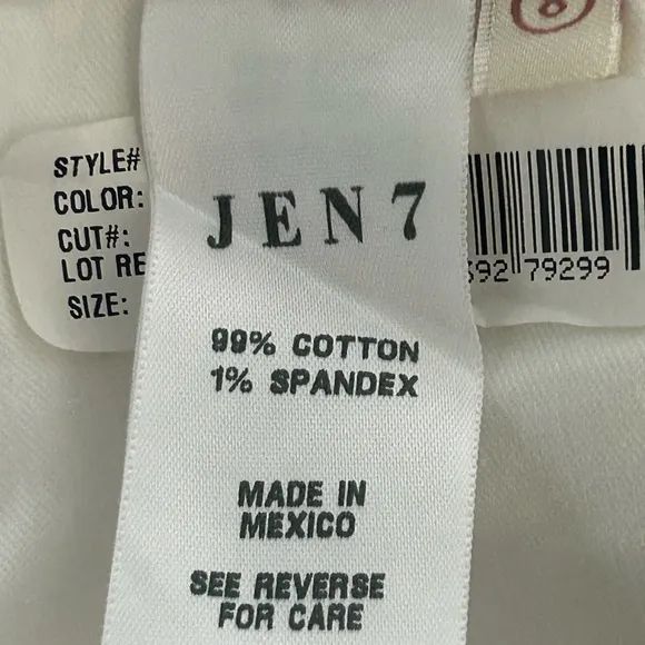 7 For All Mankind Jen 7 White Cotton Spandex Bermuda Shorts NWT Size 8
