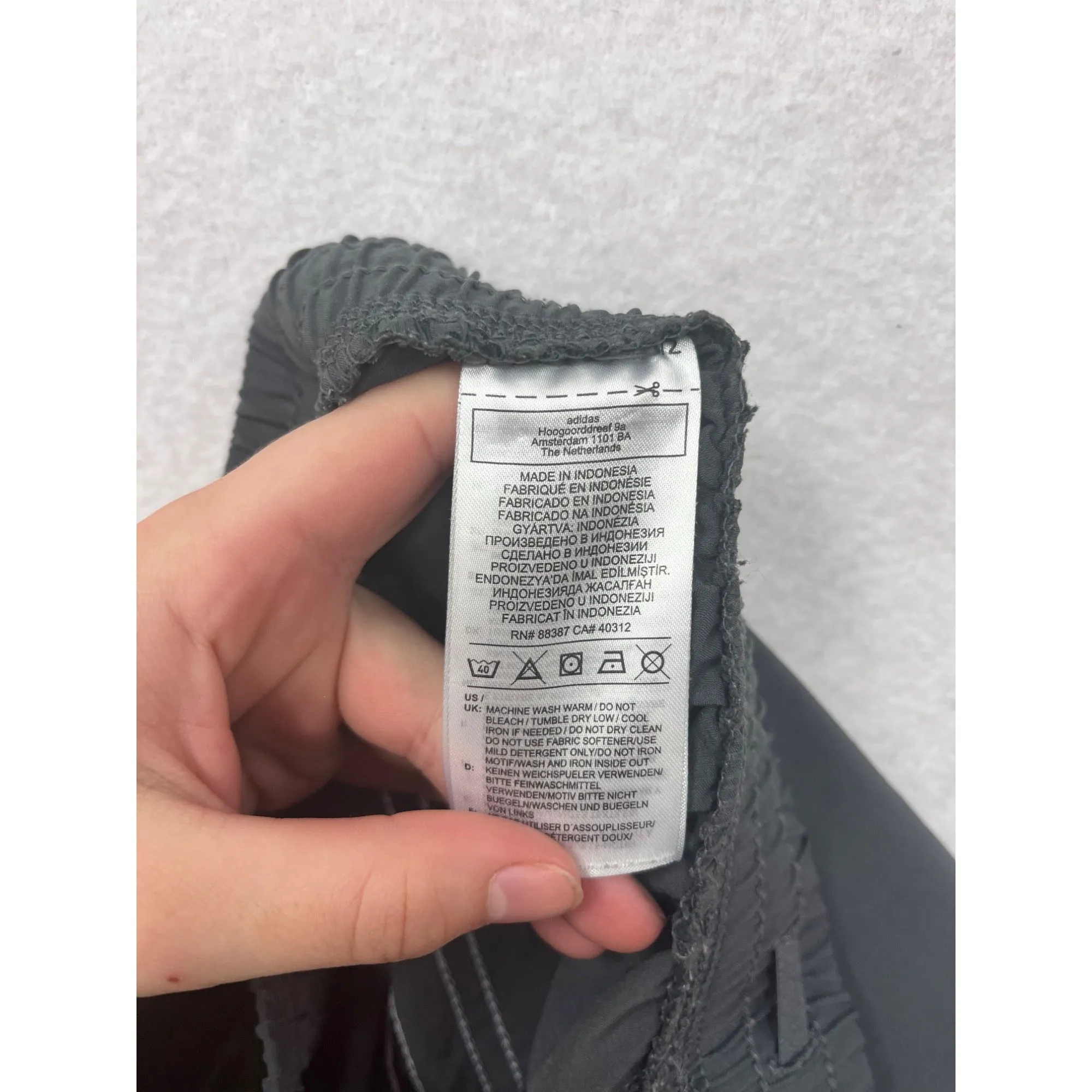 Adidas Womens Athletic Shorts Medium #8255