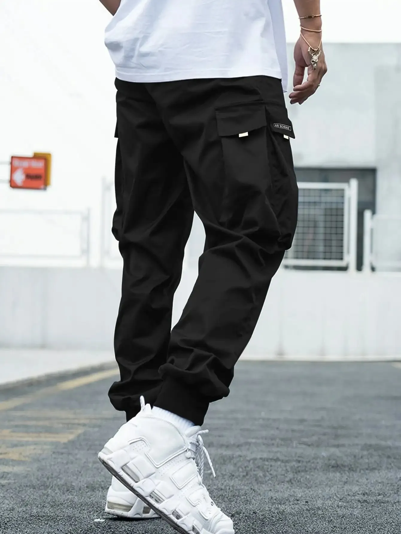 Aktive Cargohose mit Kordelzug für Männer