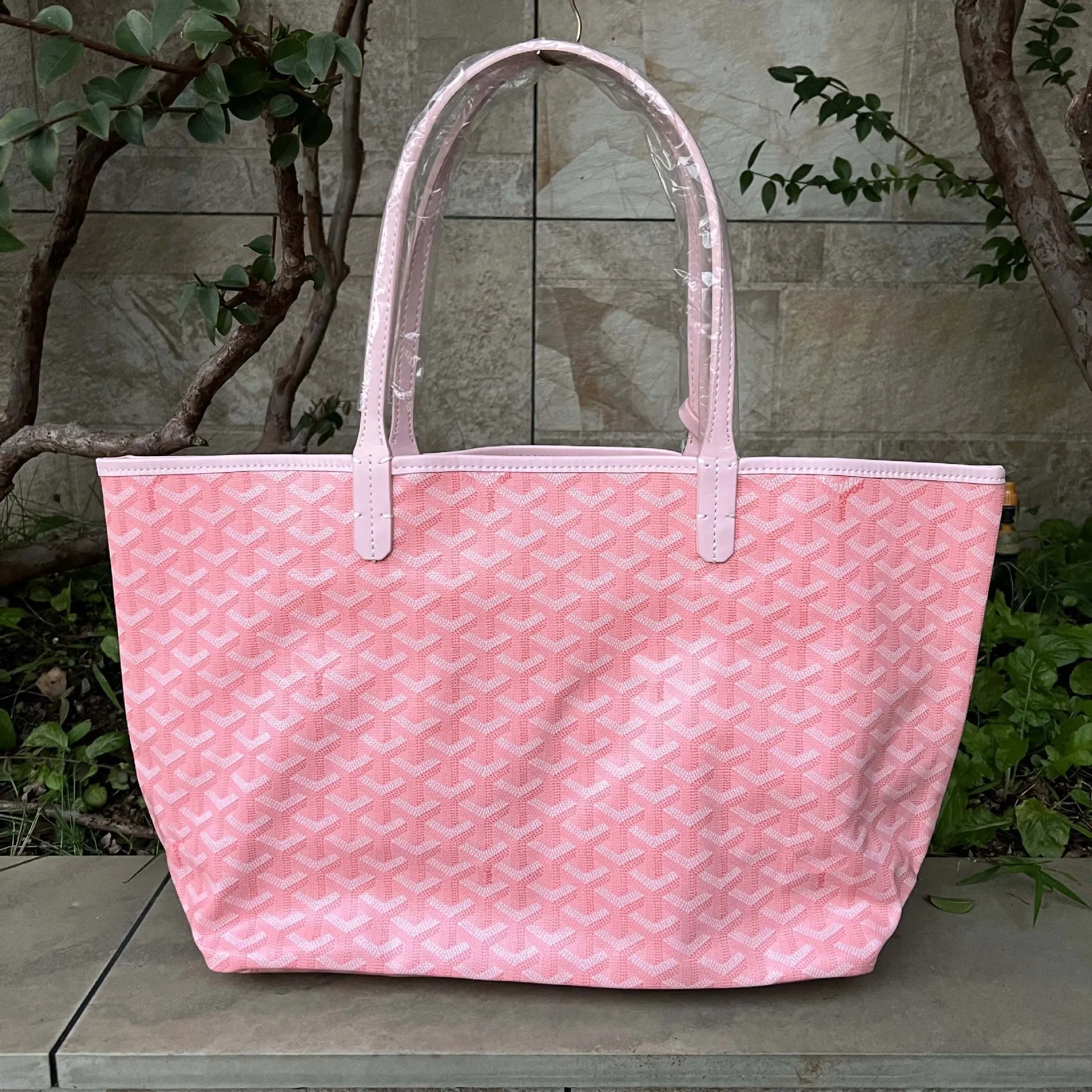 Aurelle Zip Carryall