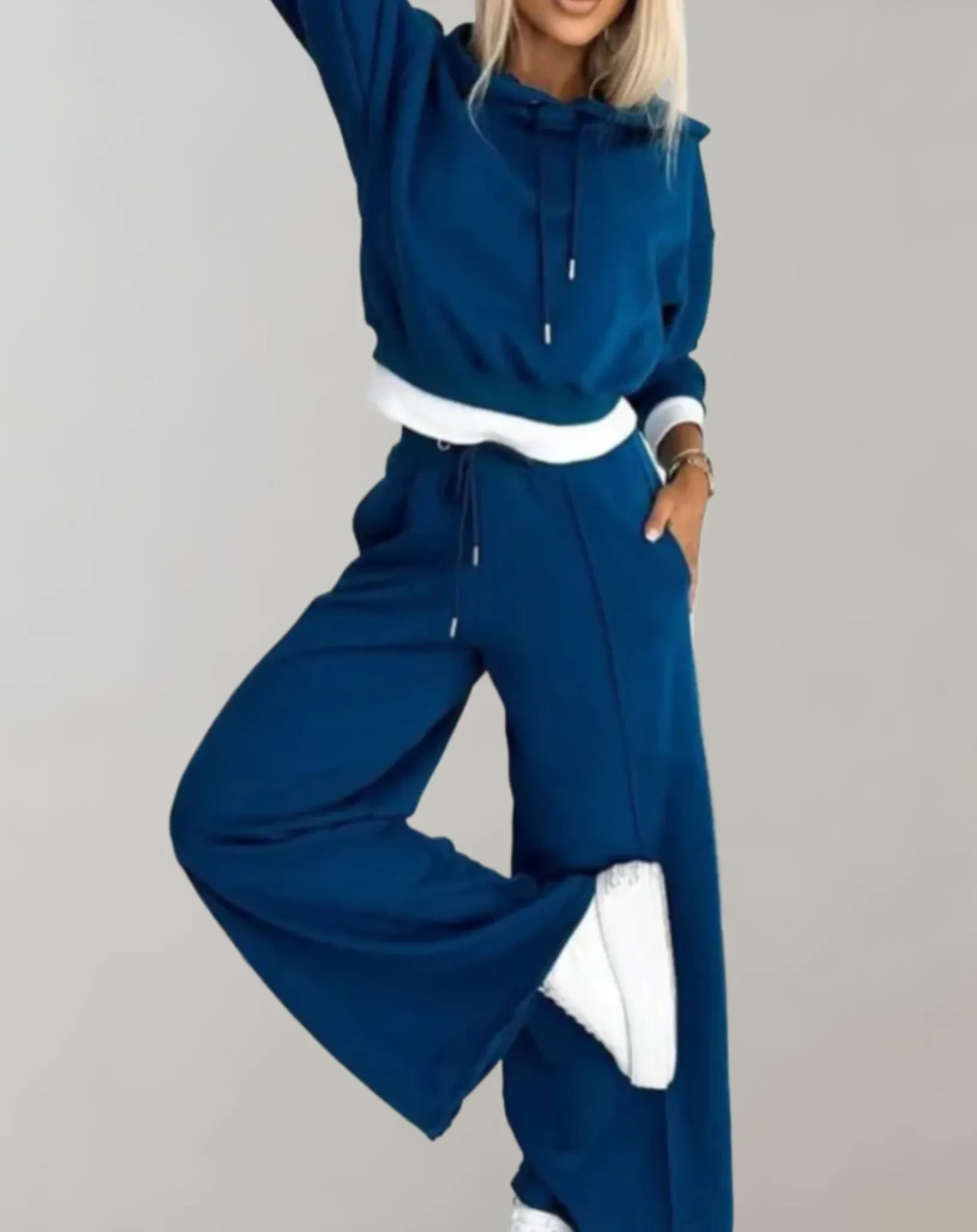 Bente | Minimalistisch Comfort Tracksuit