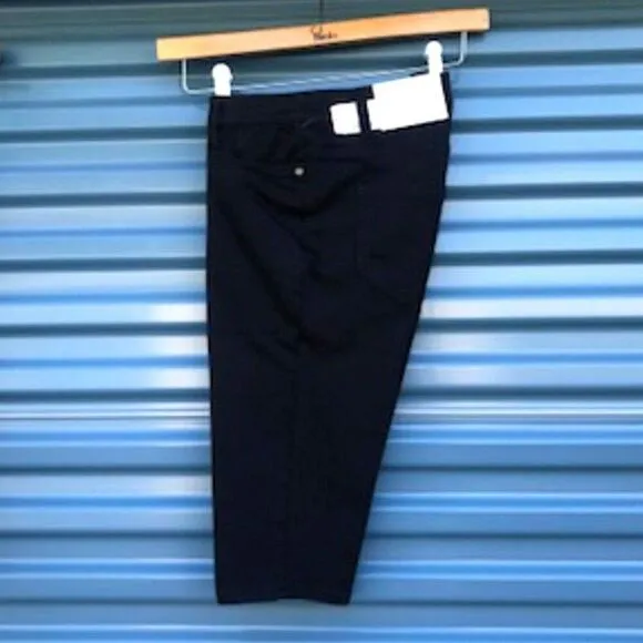 Bermuda Shorts . Size: 4 Average Skimmer ..... (2) Pair Bundle . Black