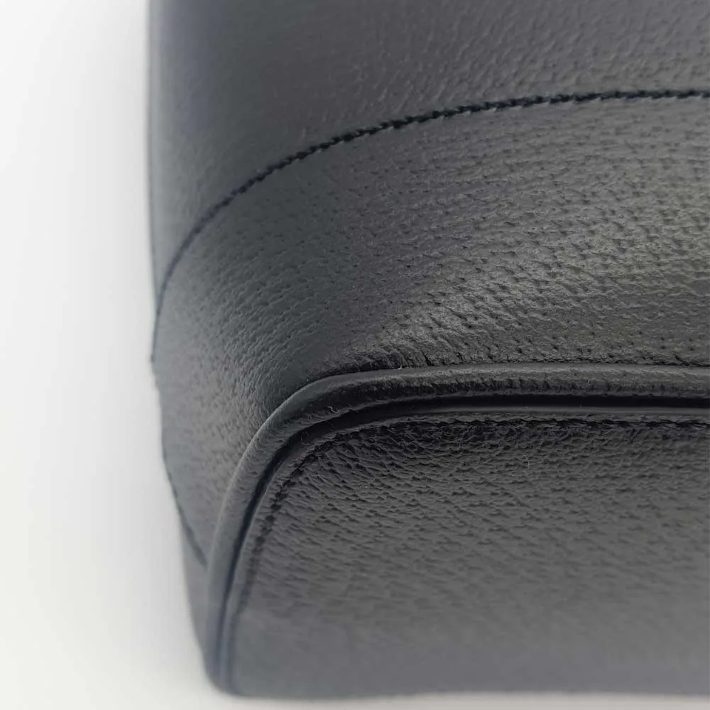 Black Ophidia Tote