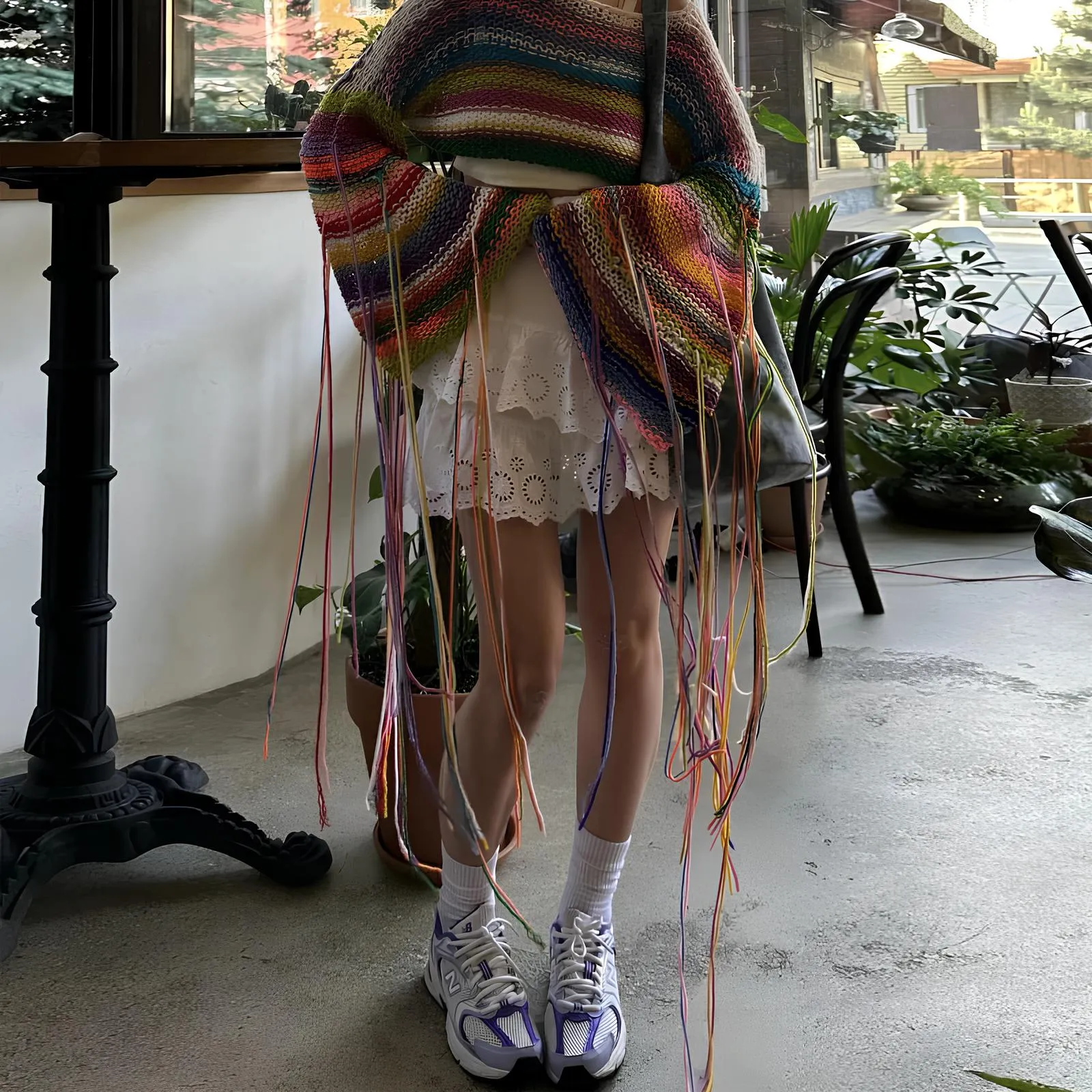 Boho Tassel Contrast Knit Pullover – Beach-Ready Bohemian Style