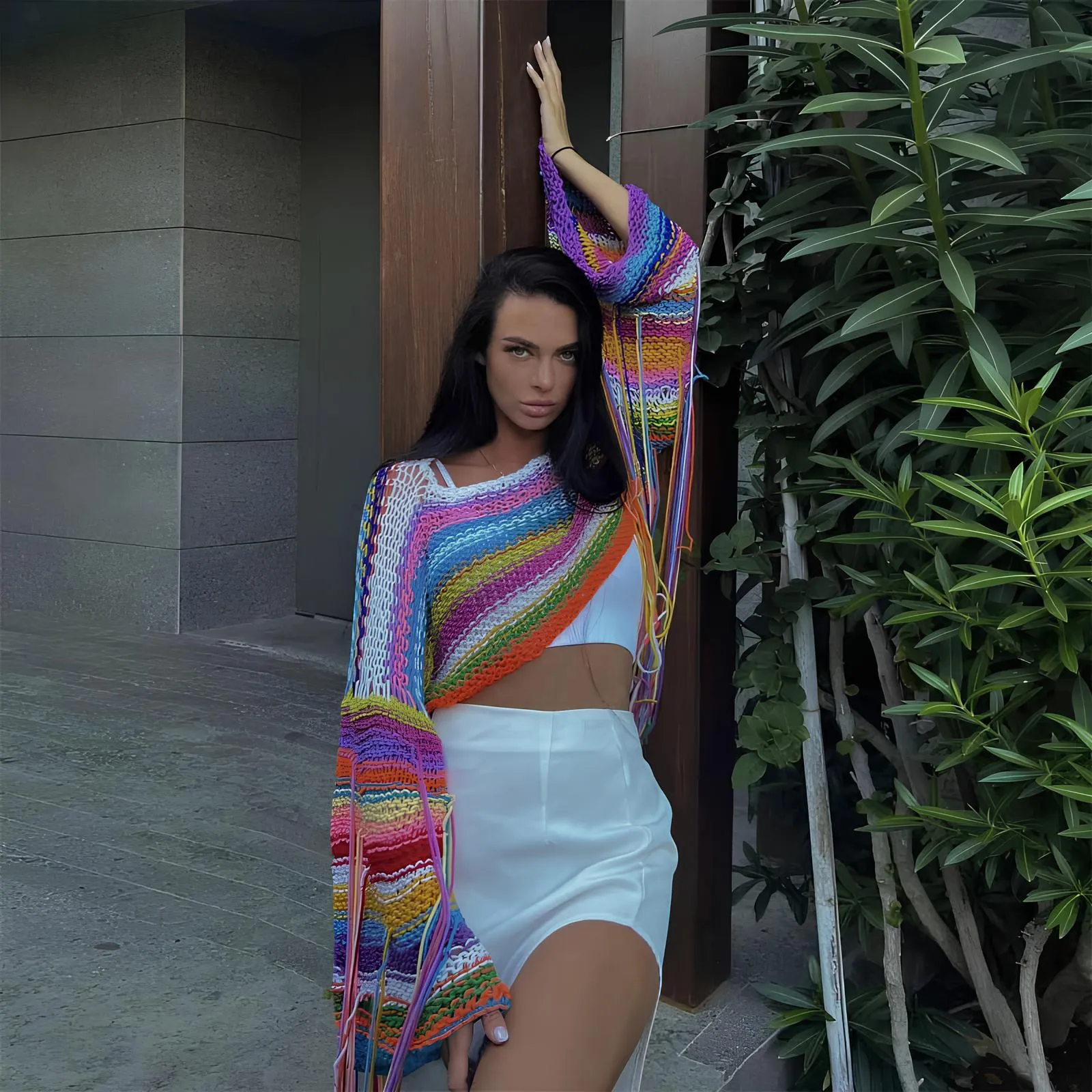 Boho Tassel Contrast Knit Pullover – Beach-Ready Bohemian Style