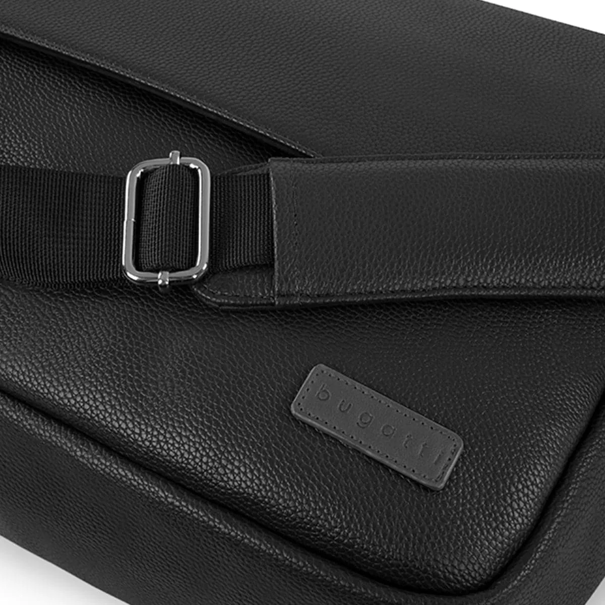 Bugatti Contrast Messenger Bag