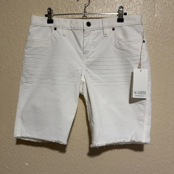 Carve Designs Dogtown Corduroy Shorts Size 4
