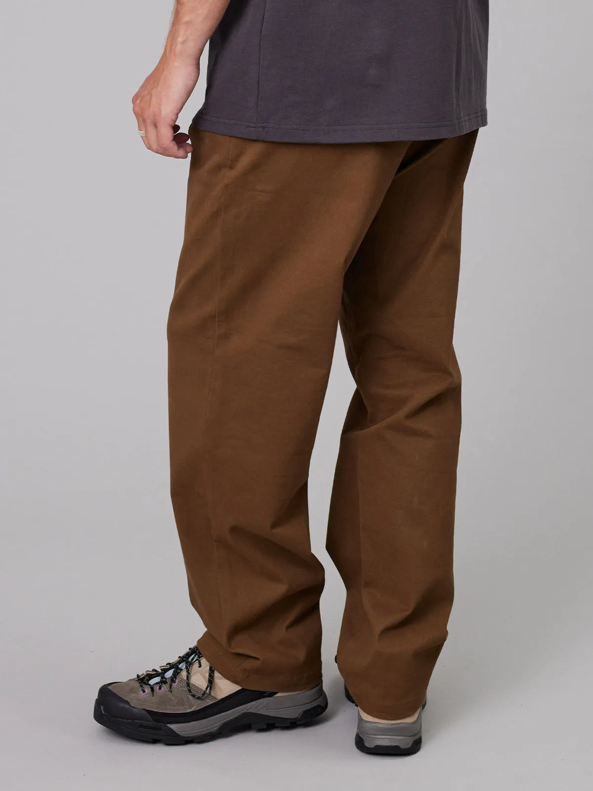CHARTER PANTS - BROWN