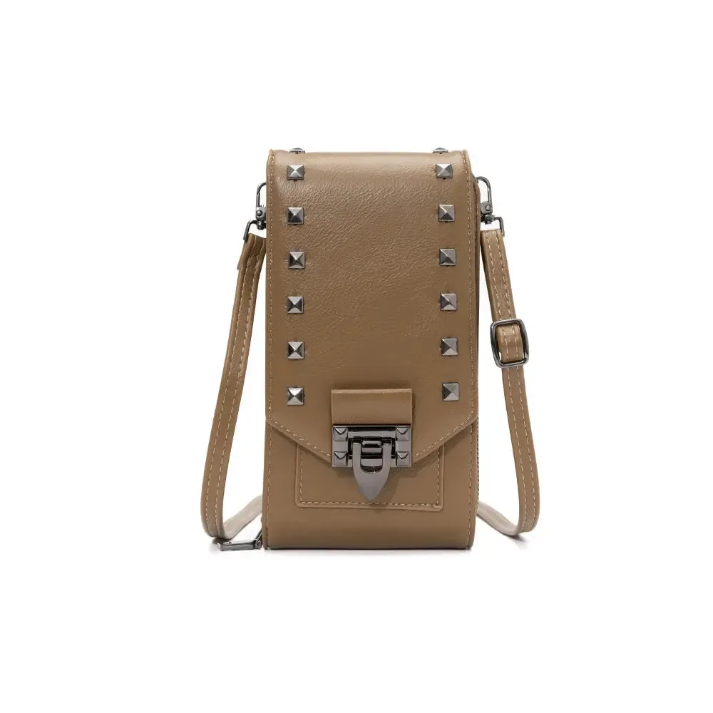 Chic Rivet Design Shoulder Bag