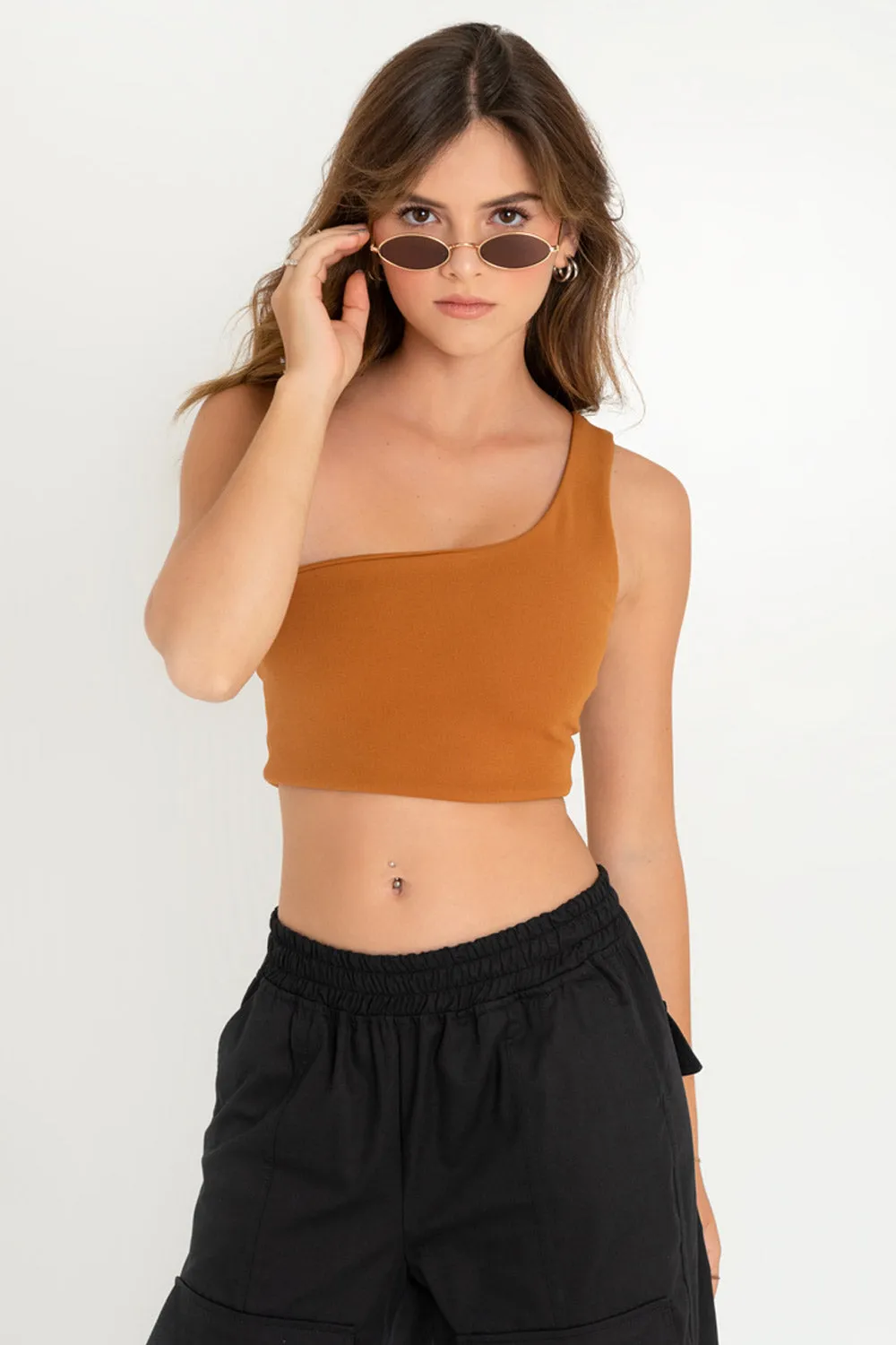 Crop top asimétrico un hombro