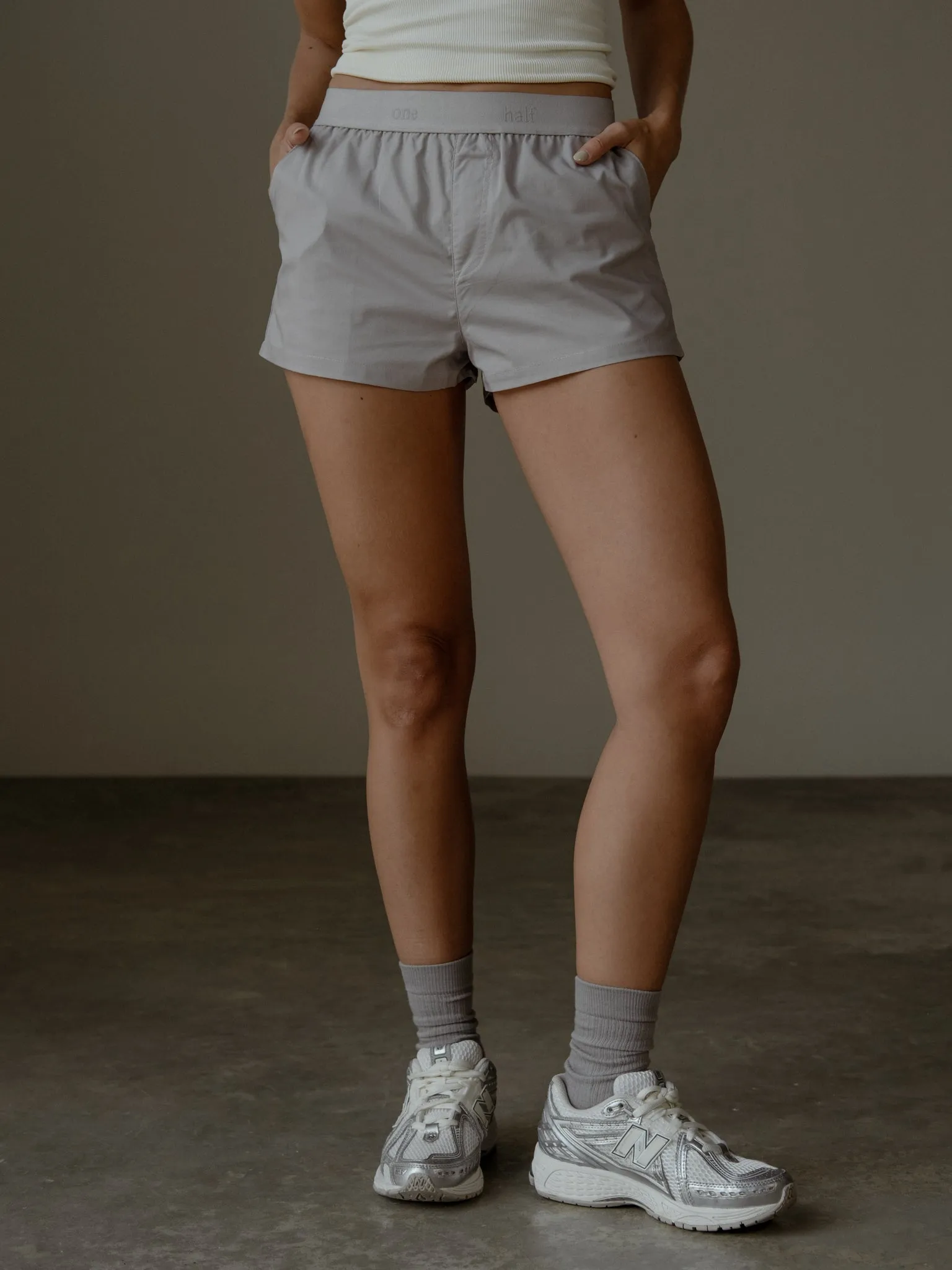 EASY MINI SHORT - GRAFITO GRAY