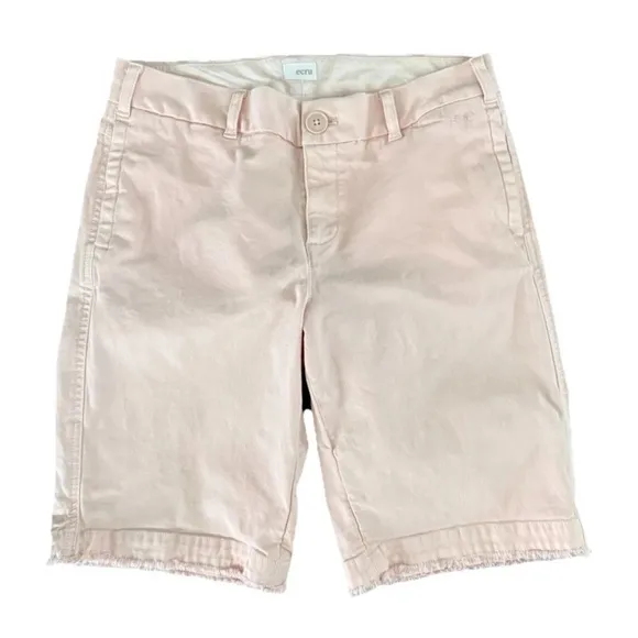 ECRU Designed In New York Bermuda Denim Shorts Women’s 6 Pink Distressed Hem