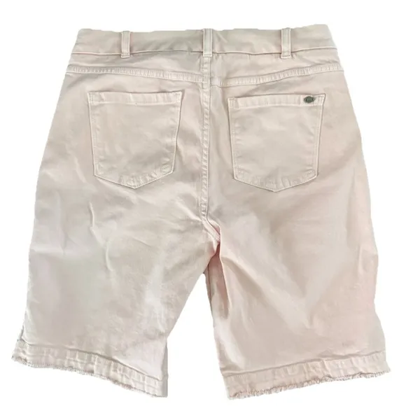 ECRU Designed In New York Bermuda Denim Shorts Women’s 6 Pink Distressed Hem