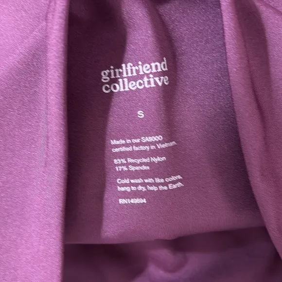 Girlfriend Collective super high rise Plum Bike Shorts NWT