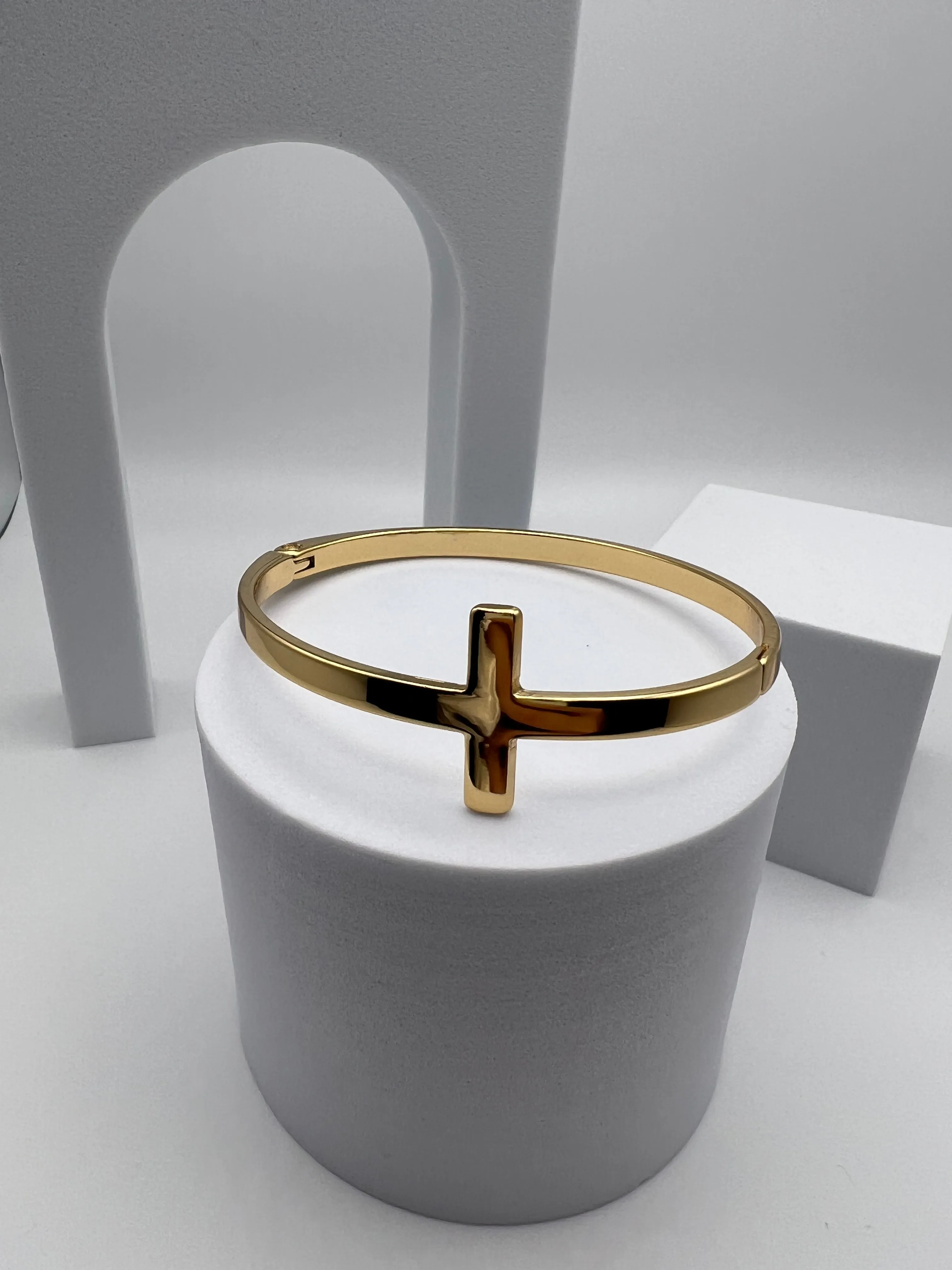 Gold Cross Bracelet