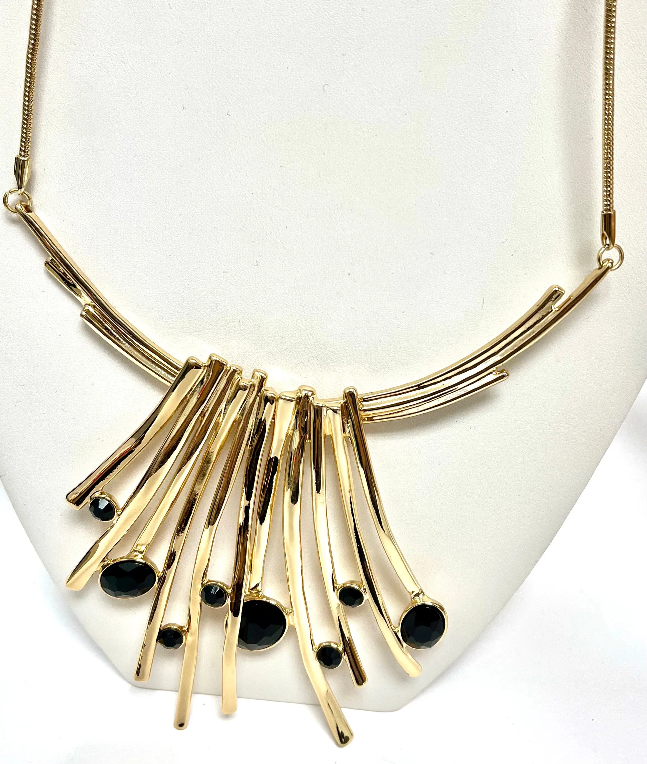 Gorgeous Crystal Necklaces