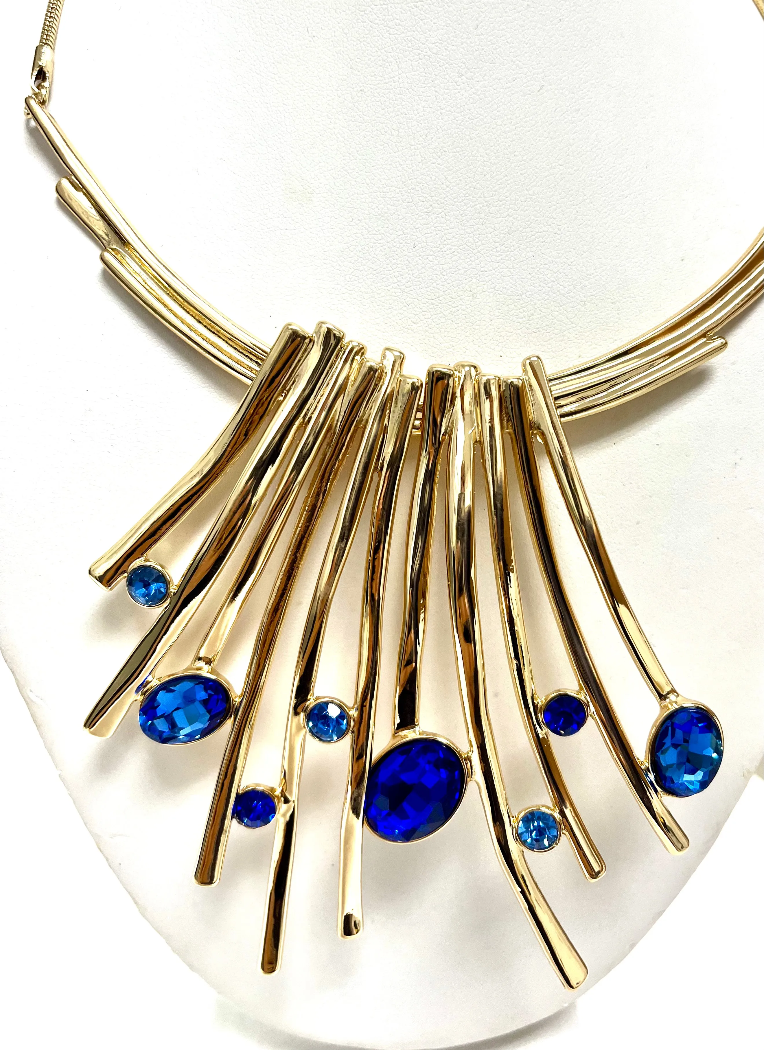 Gorgeous Crystal Necklaces