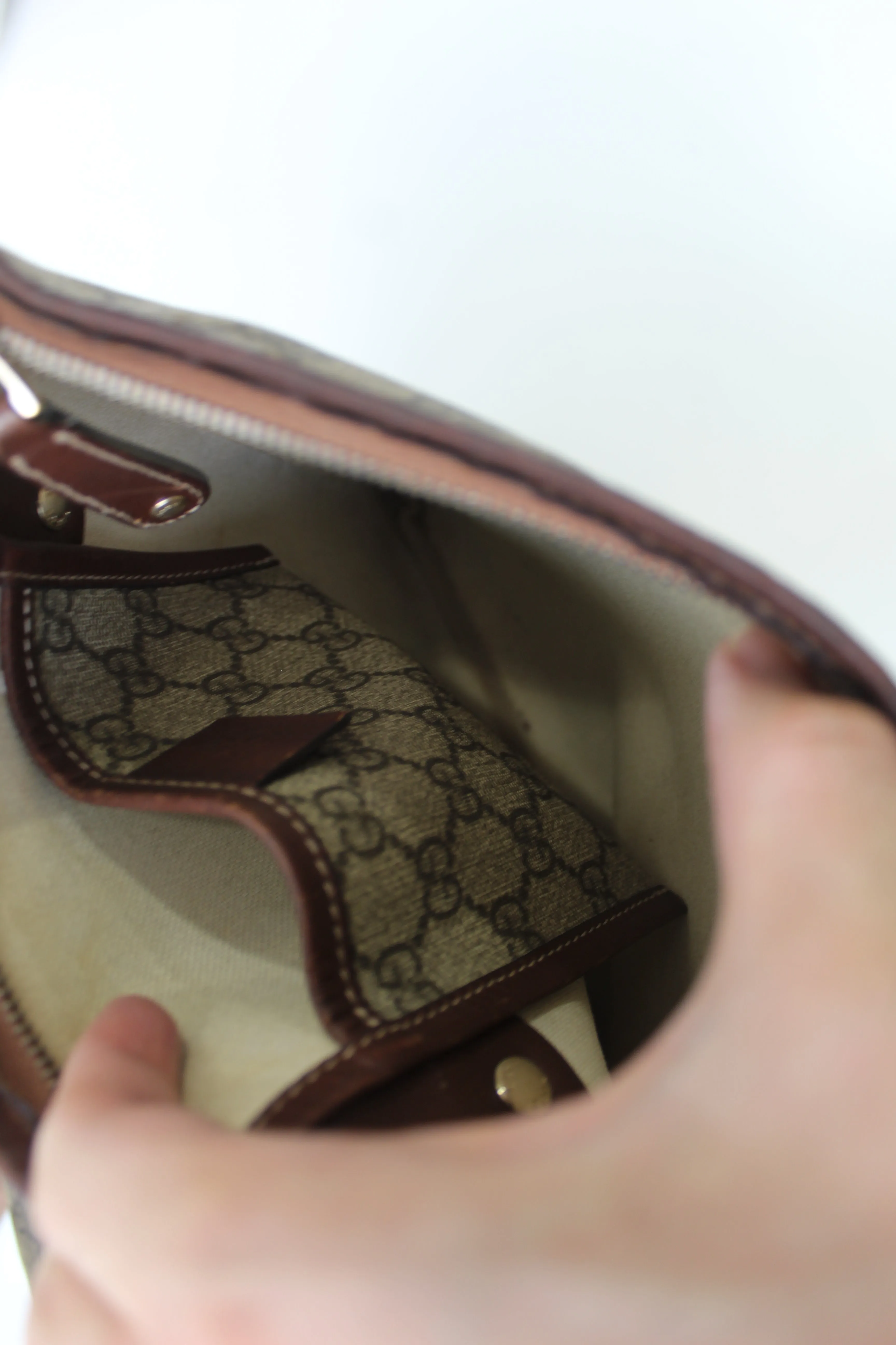 Gucci Messenger Bag