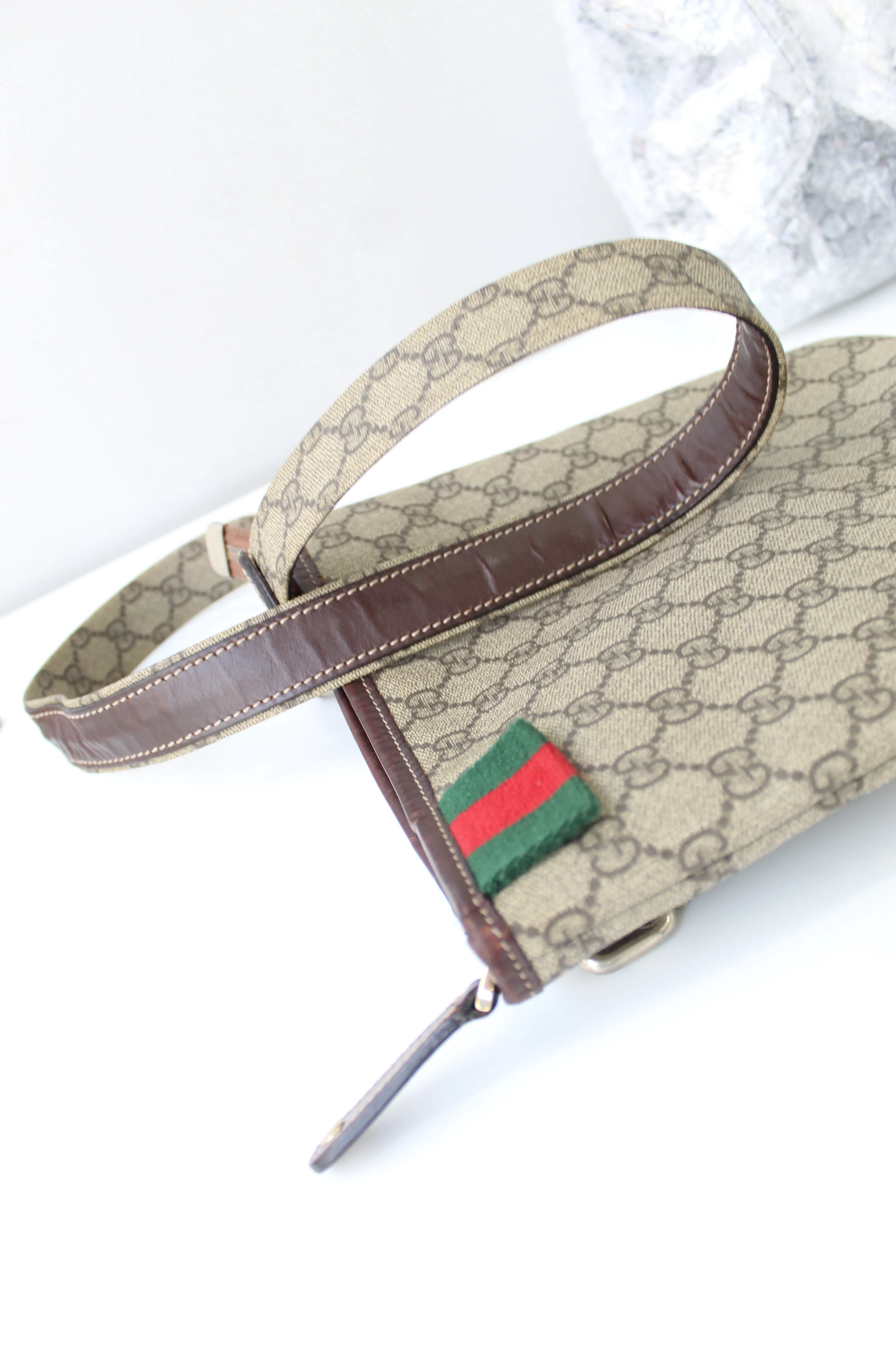 Gucci Messenger Bag