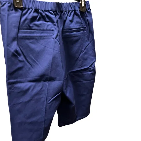 Isaac Mizrahi Live!  Women's Shorts Sz 4 Tall Stretch Royal Navy