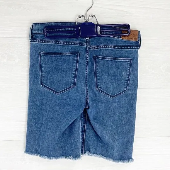 Johnny Was High Rise Raw Hem Cut Off Denim Bermuda Shorts