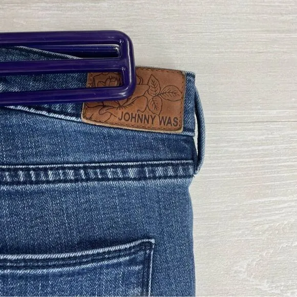 Johnny Was High Rise Raw Hem Cut Off Denim Bermuda Shorts