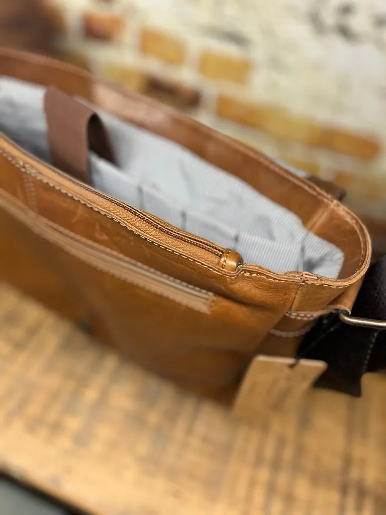 Leather Messenger Bag for Men - Lincoln 15