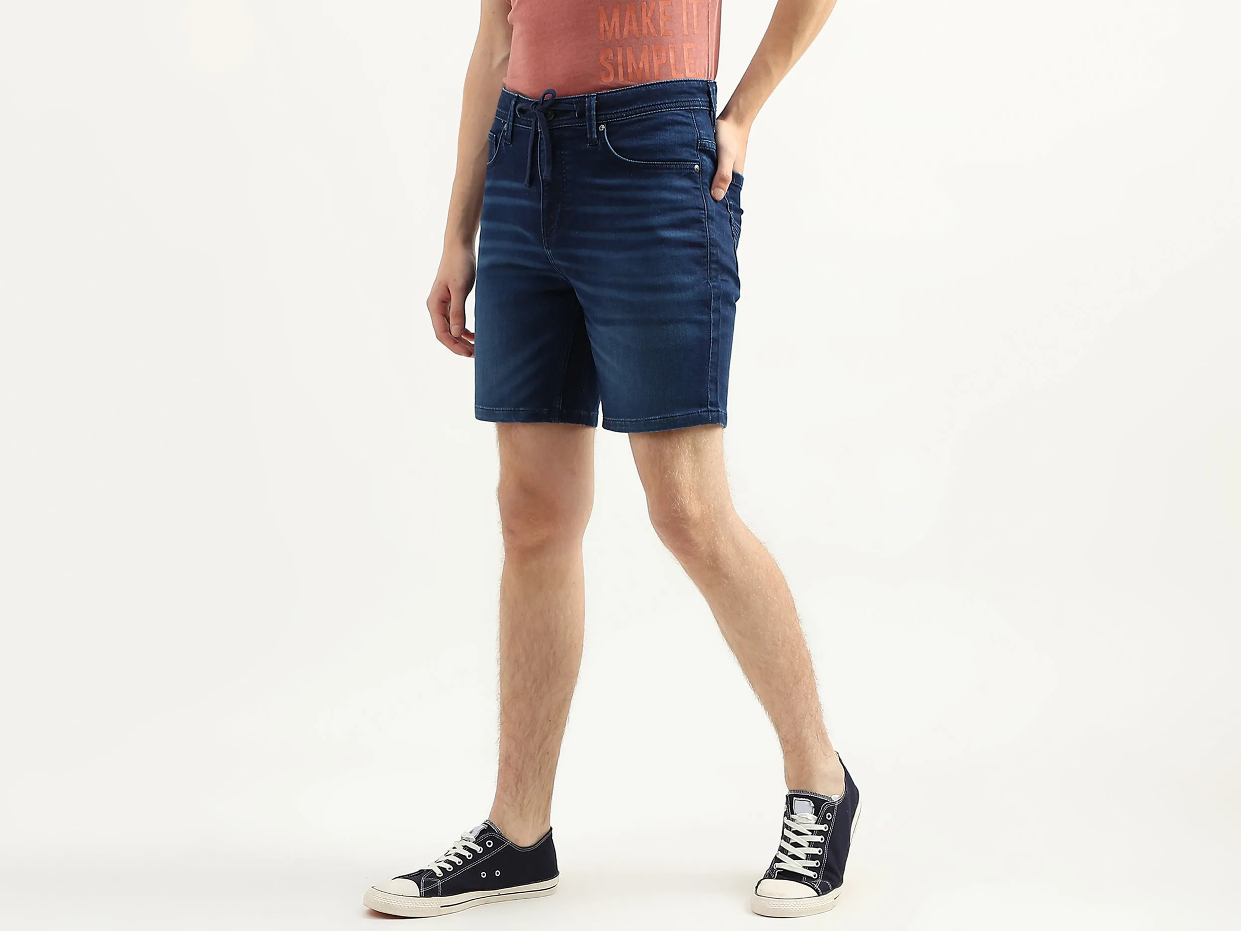 Men Solid Slim Fit Shorts