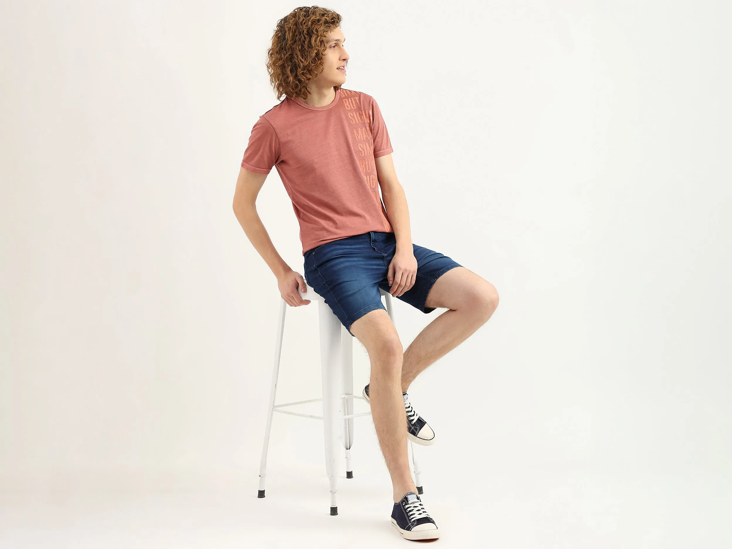 Men Solid Slim Fit Shorts