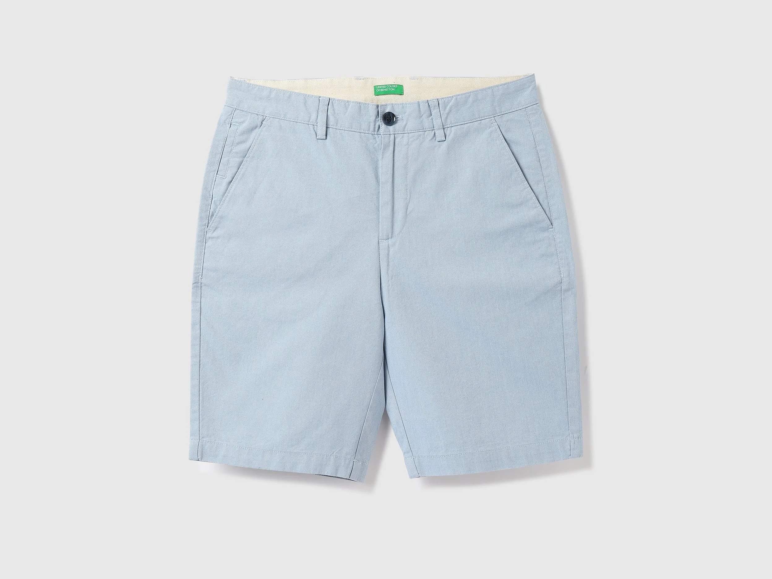 Men Solid Slim Fit Shorts