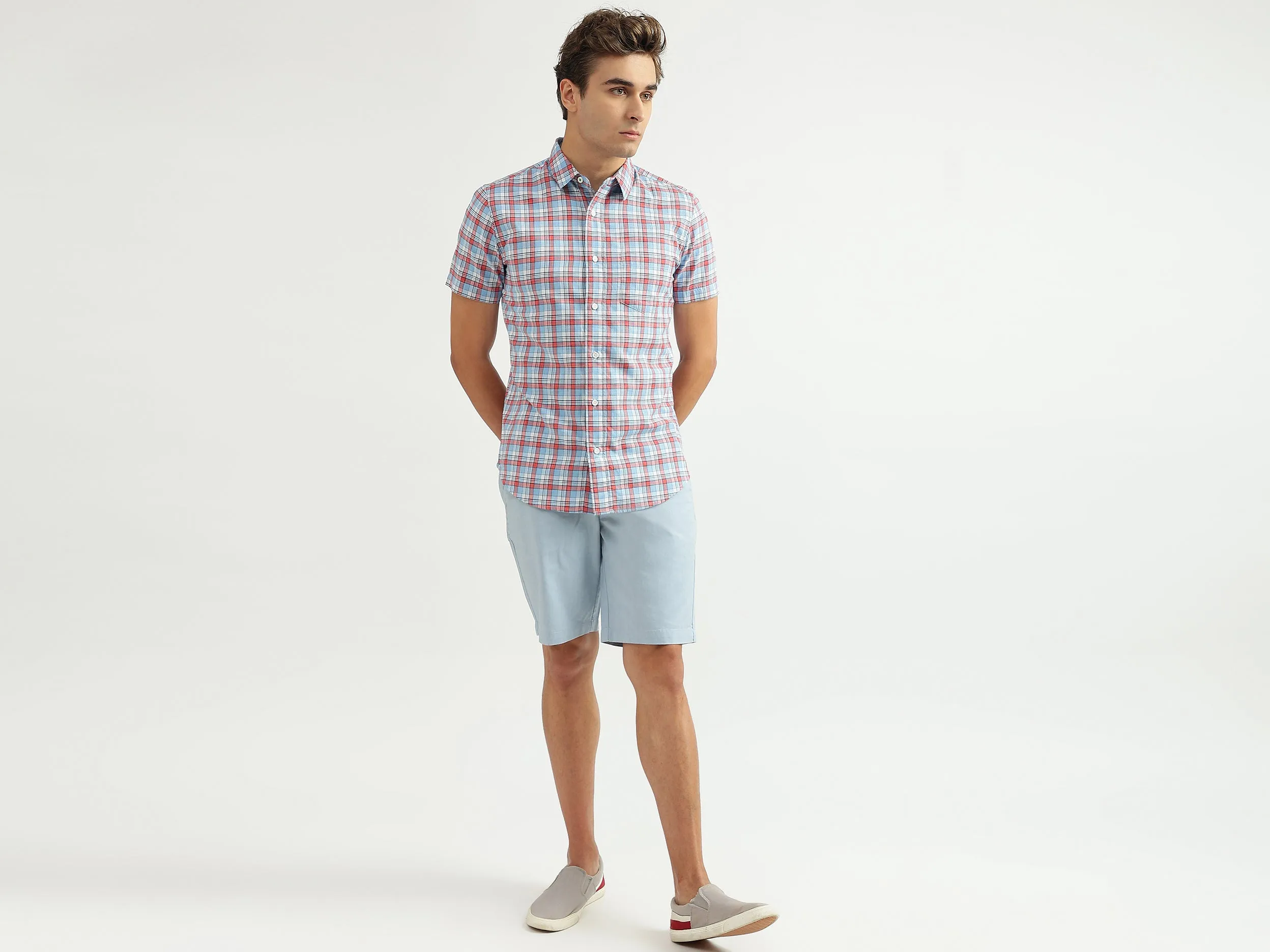 Men Solid Slim Fit Shorts