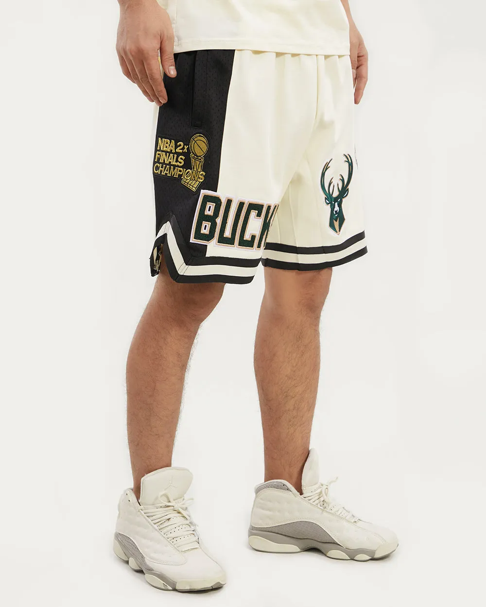 MILWAUKEE BUCKS CHAMPIONSHIP EVOLUTION DK 2.0 SHORT (EGGSHELL/BLACK)