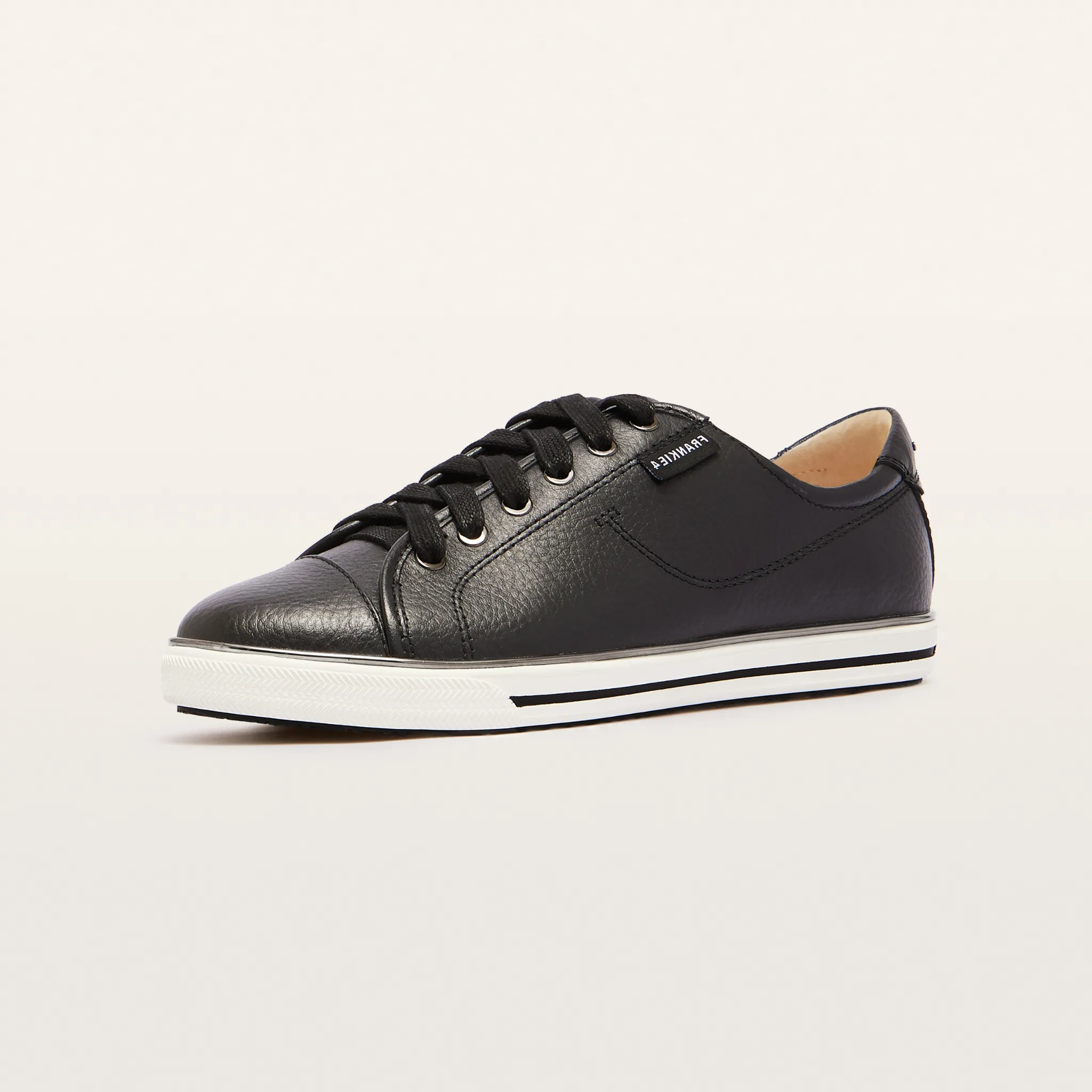 Nat III Black/White Leather Sneakers