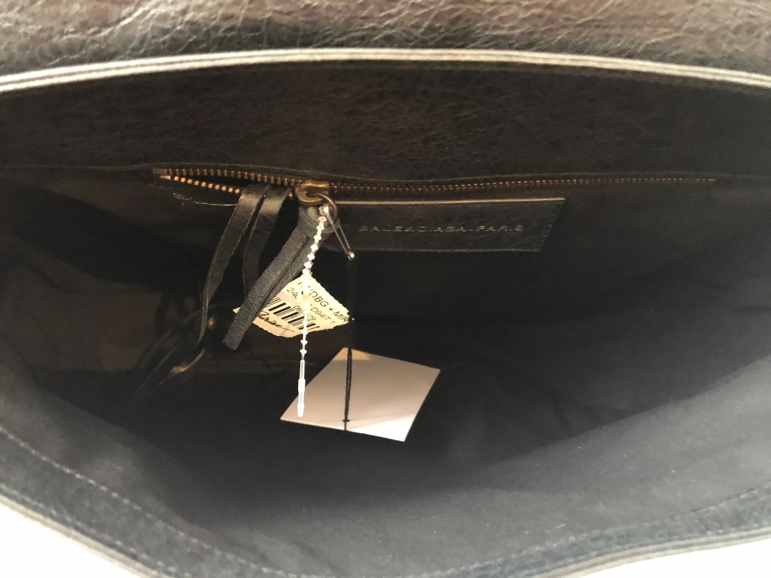 NEW Balenciaga Folk Messenger Bag W/Tags