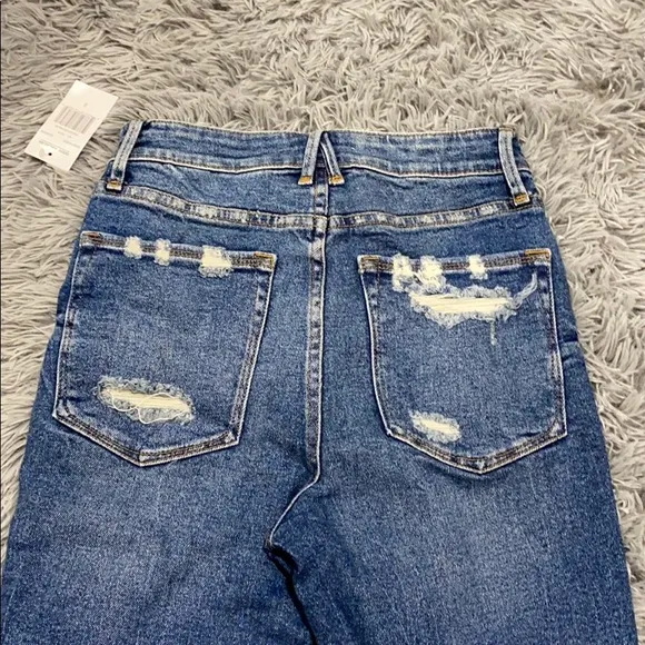 NEW • Good American • Bermuda Denim Shorts 26