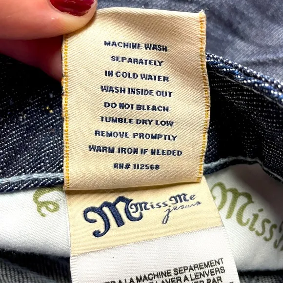 NWT Miss Me Blue Jean Cutoff Bermuda Shorts Sz 29