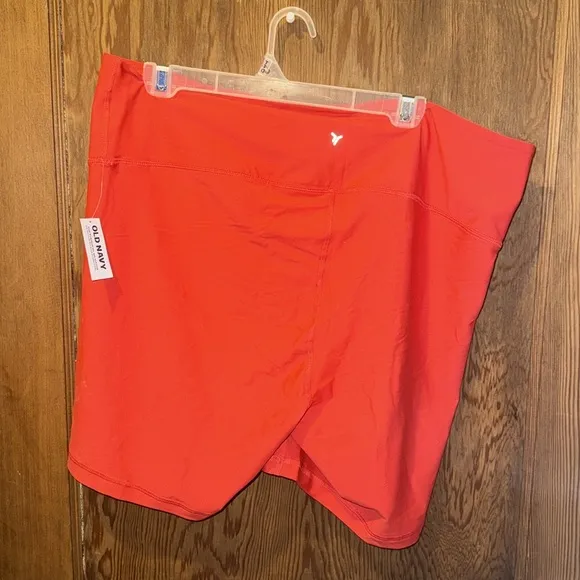 Old navy red sports bra and bike shorts set
