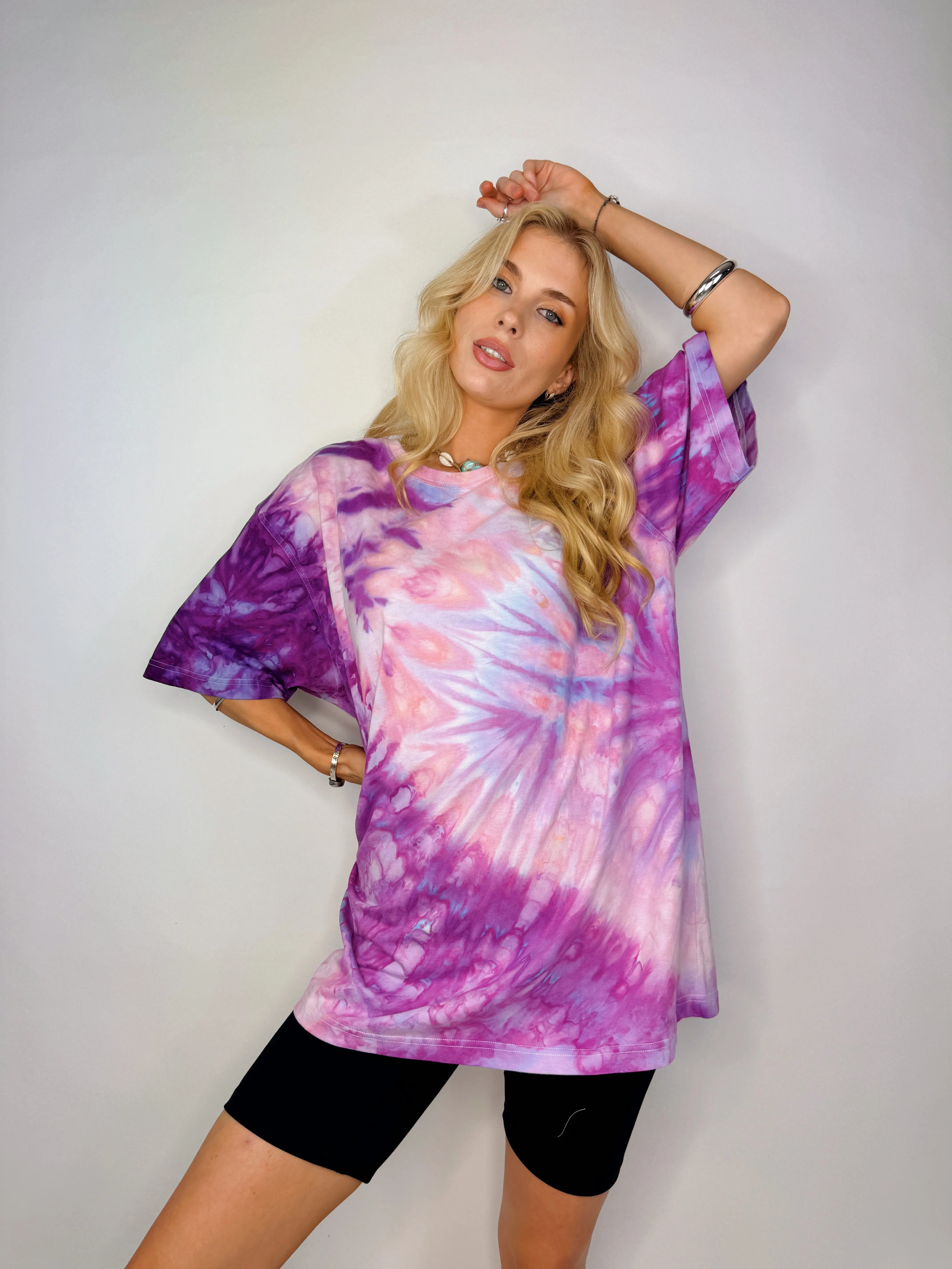 Oversized Mum Tee - Size L/XL