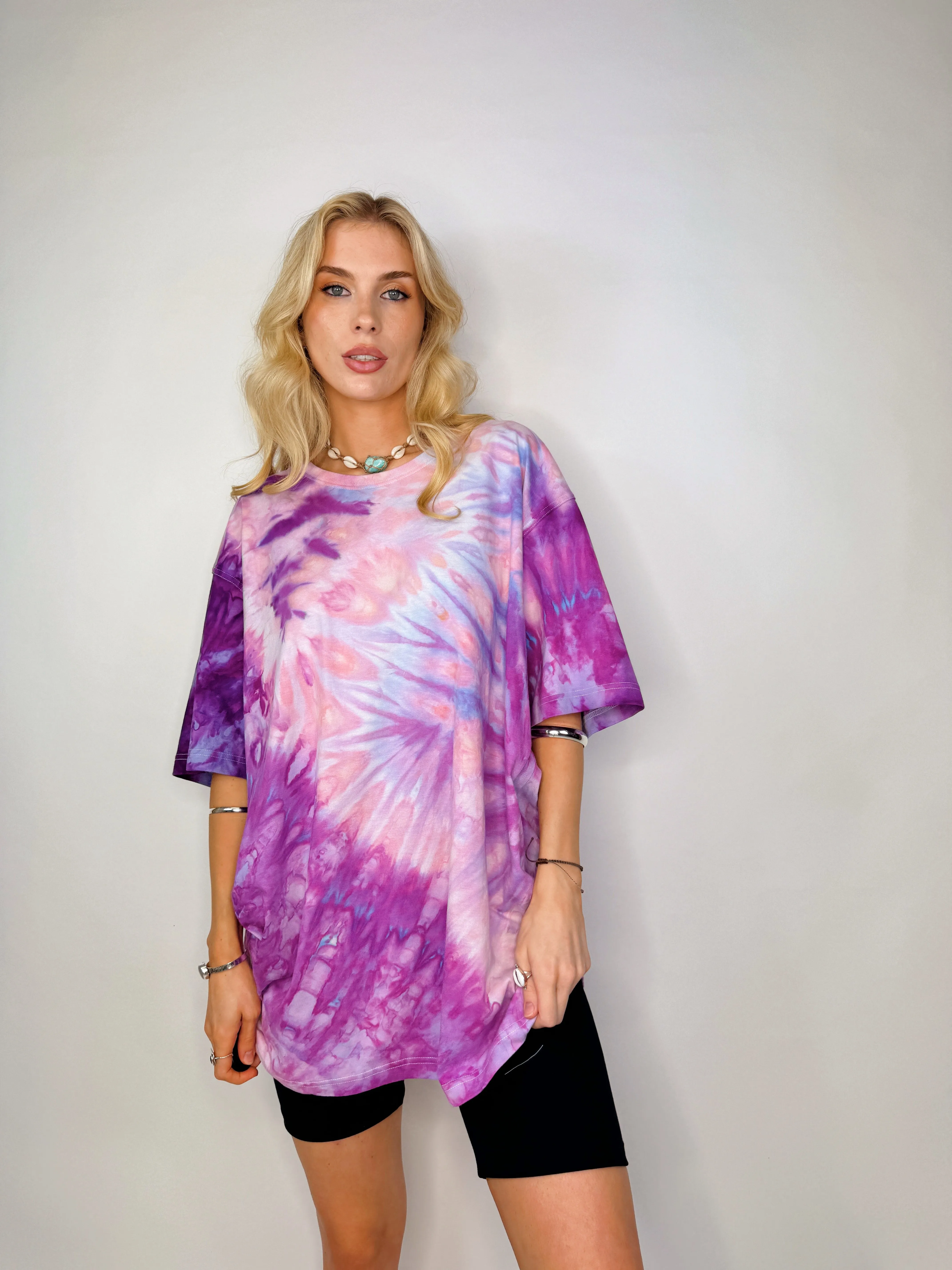Oversized Mum Tee - Size L/XL