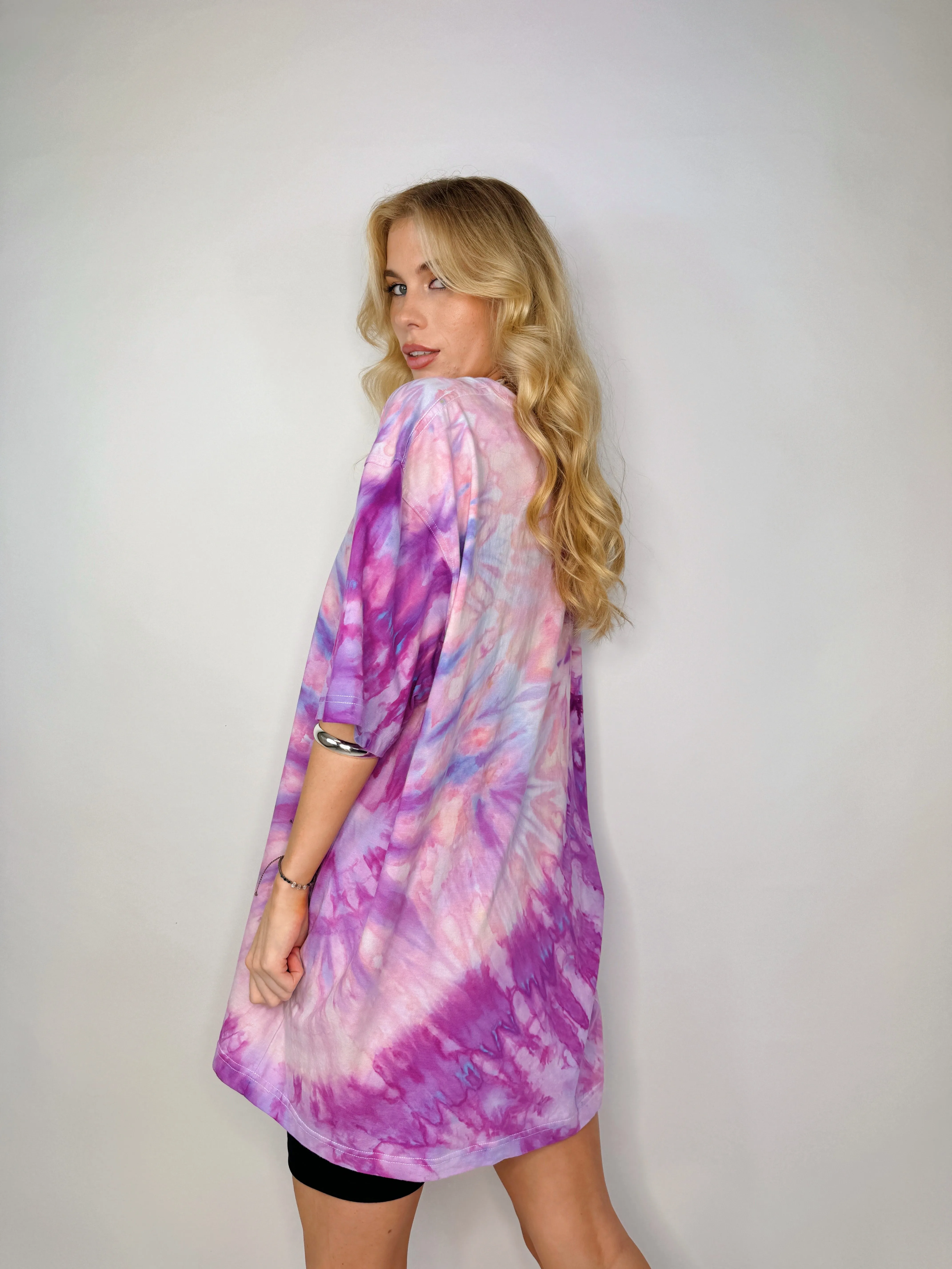 Oversized Mum Tee - Size L/XL