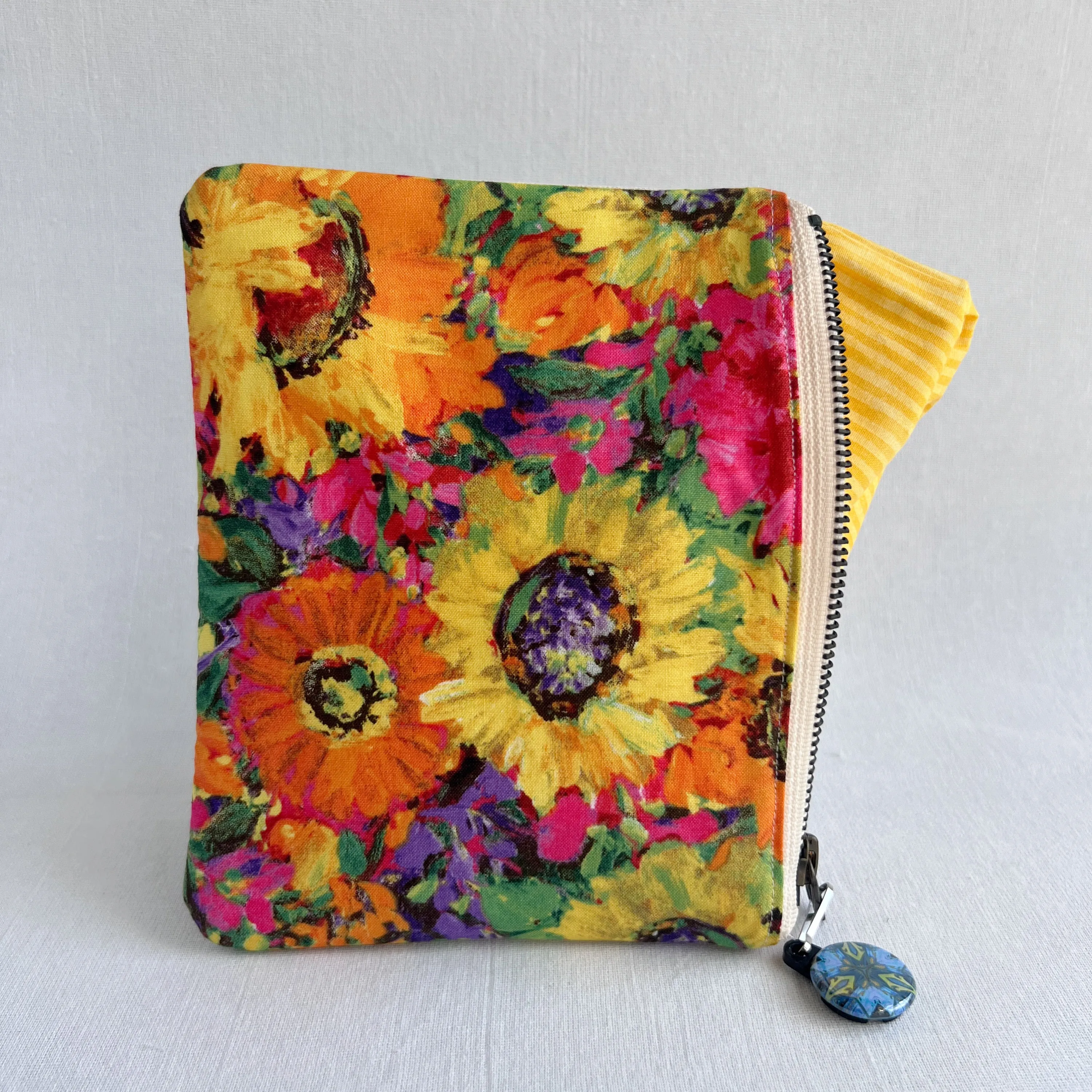 Padded Zip Bag - My True Life Began when I Got My Library Card