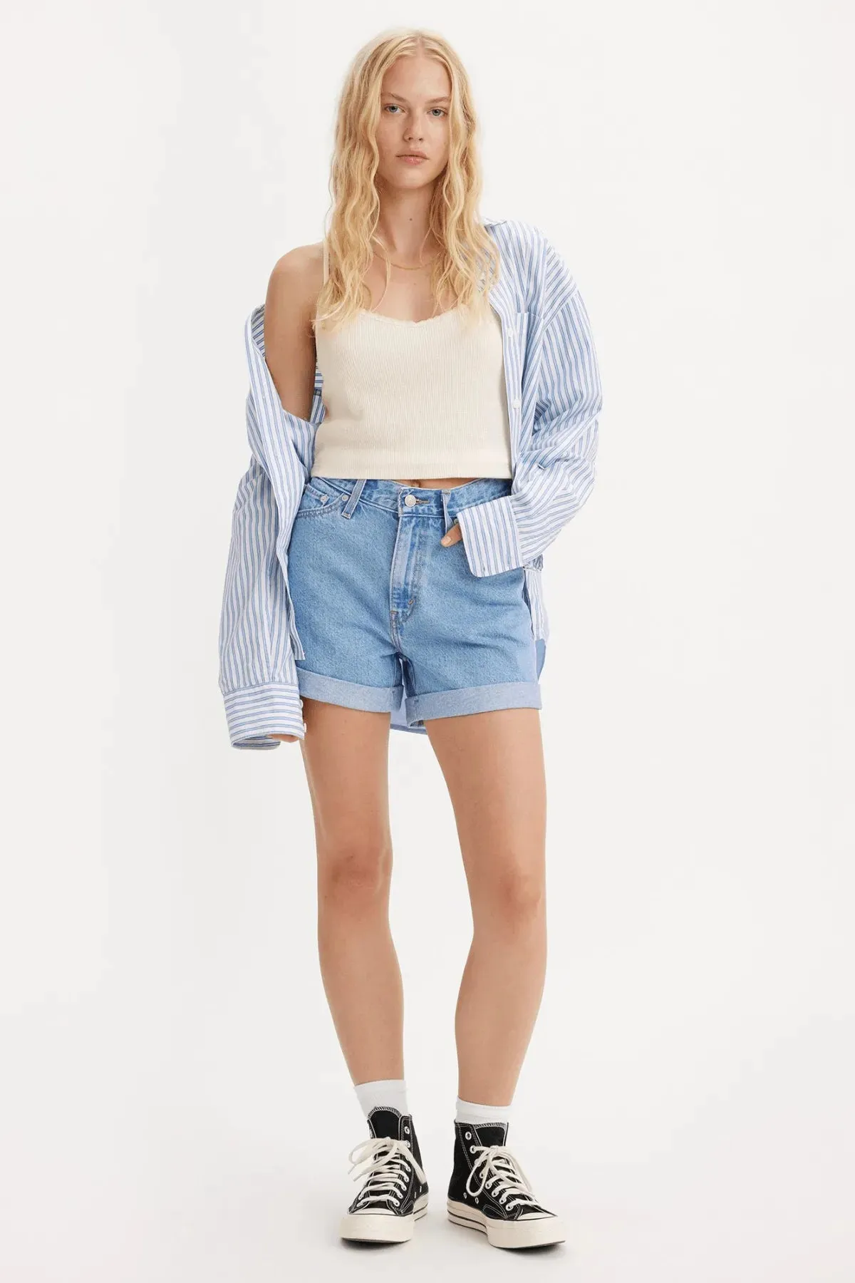 Pantalones Levi's® Cortos Mom De Los 80 Rolled Back to Blue