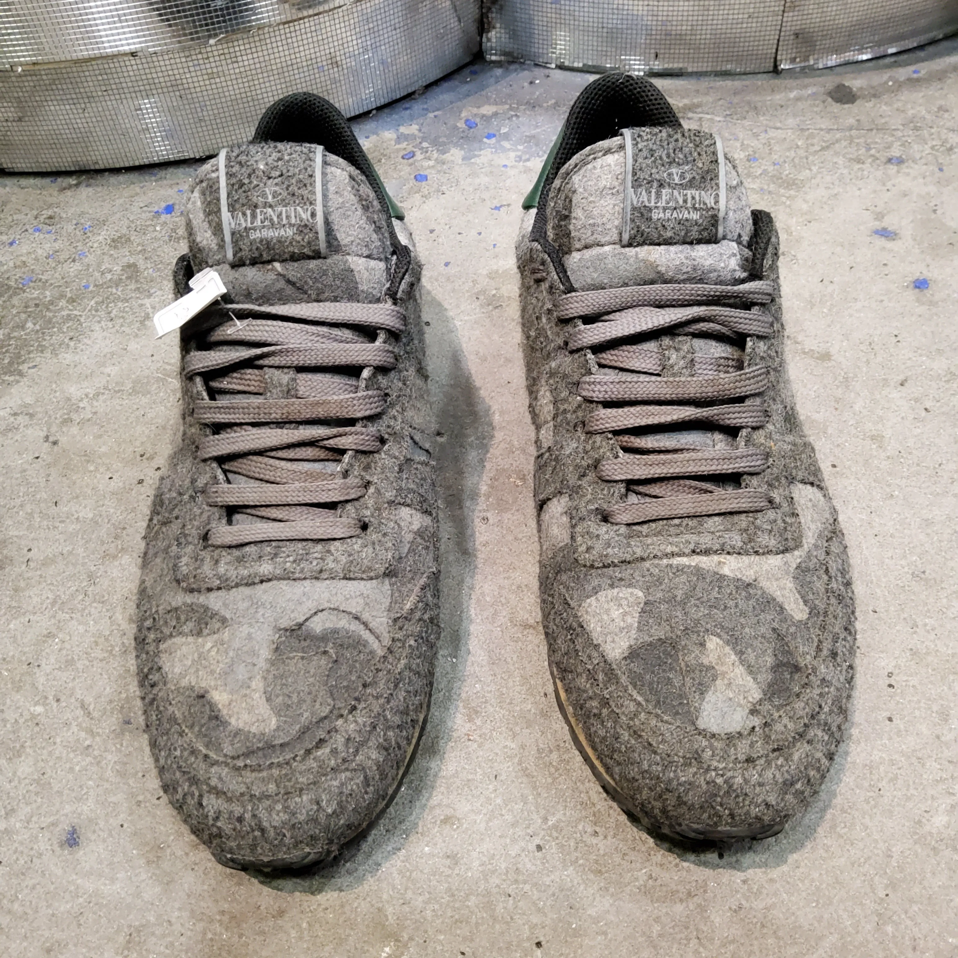 ROCKRUNNER LOW CANVAS SNEAKERS