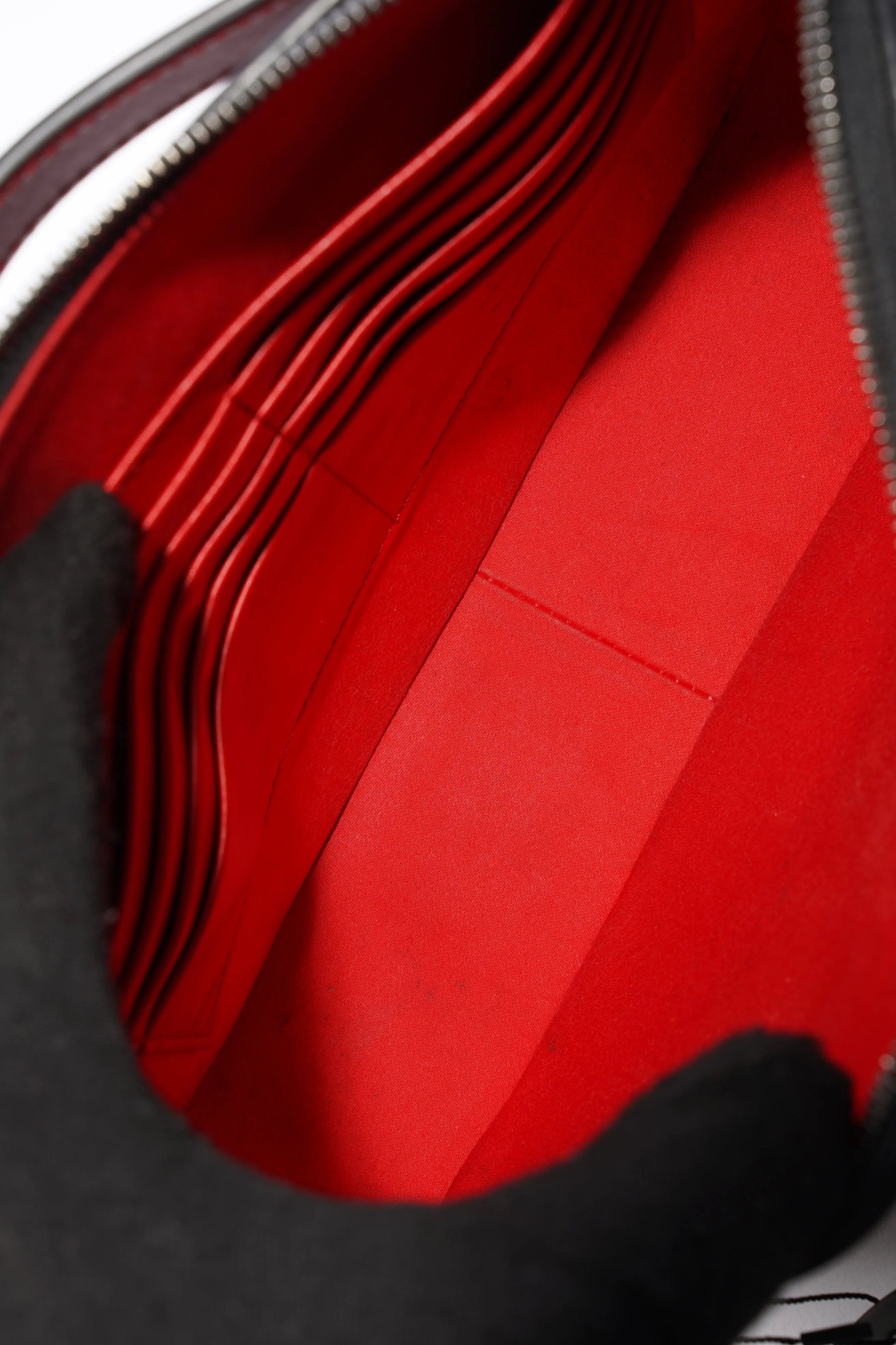 Ruisbuddy Messenger Bag  Black / Red Calfskin Leather