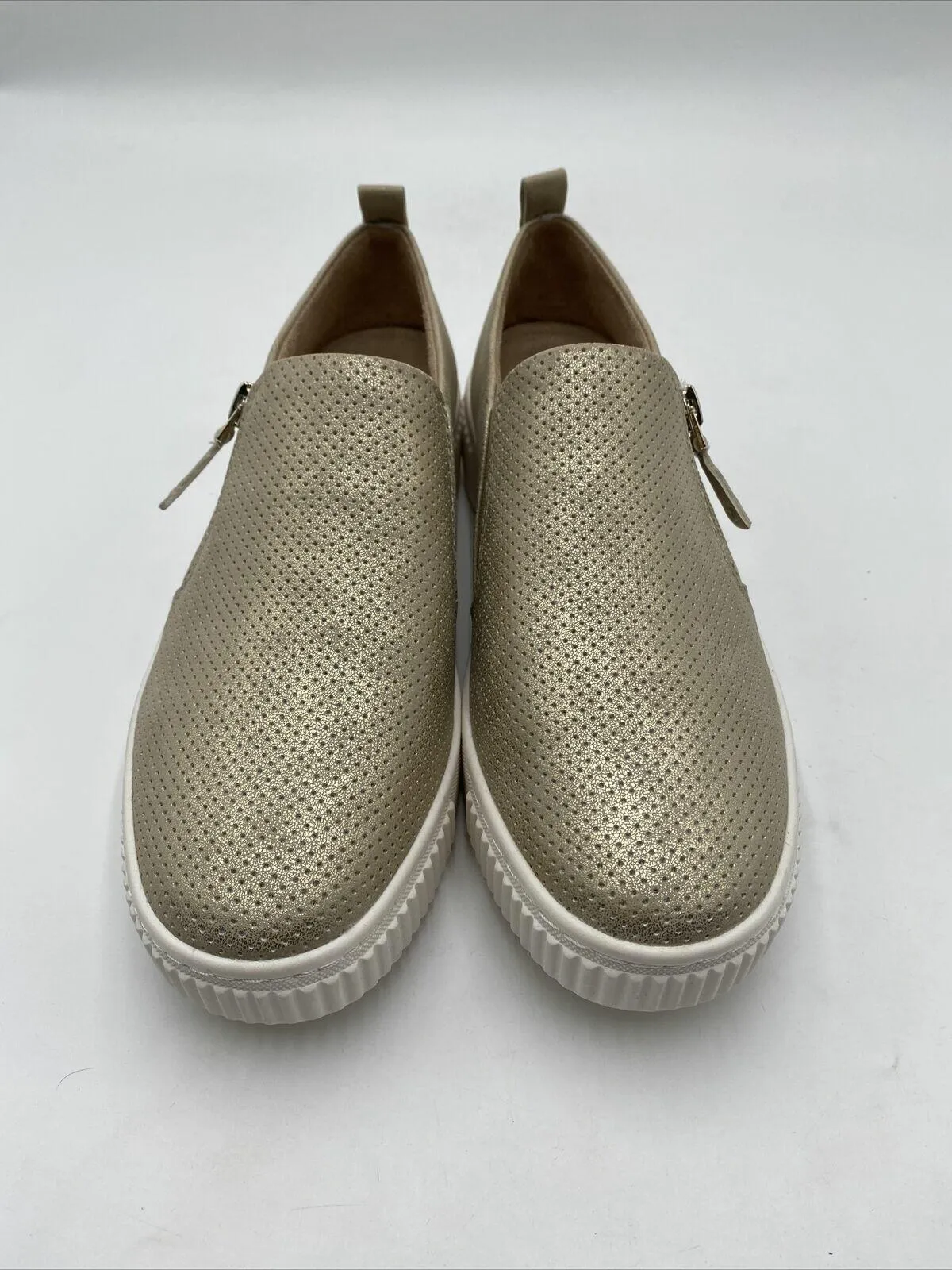 Soul Naturalizer Women's Tia Slip-On Sneakers Gold Size 6.5M - Very Good