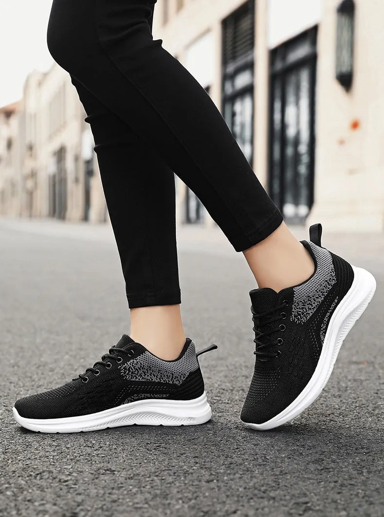 Sporty Two-Tone Sneakers for Women's Ultimate Comfort