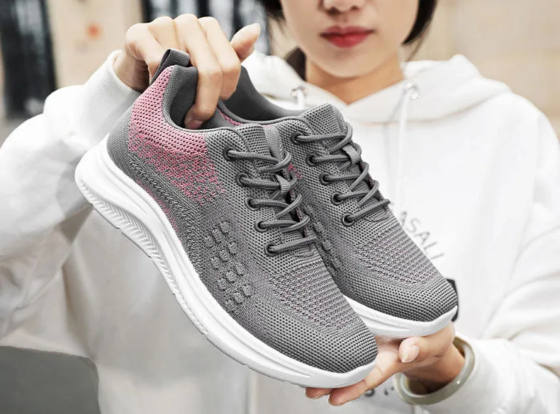 Sporty Two-Tone Sneakers for Women's Ultimate Comfort