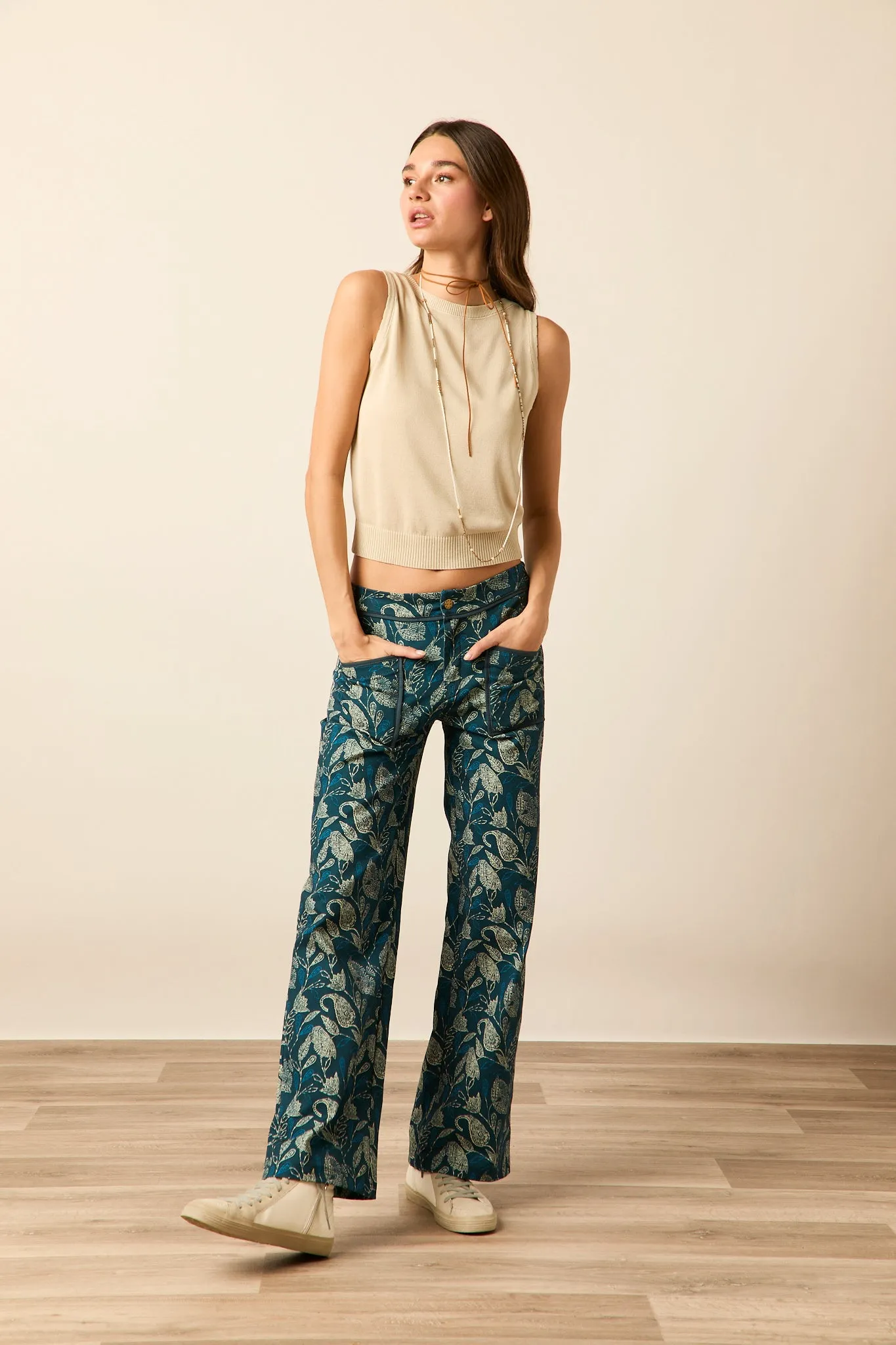 Top de punto beige