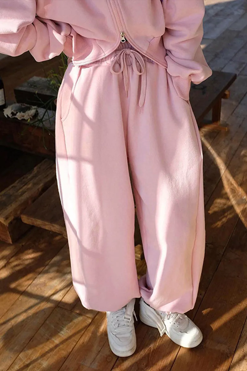 UJ0216 Jacket and Sweatpants Tracksuit Set